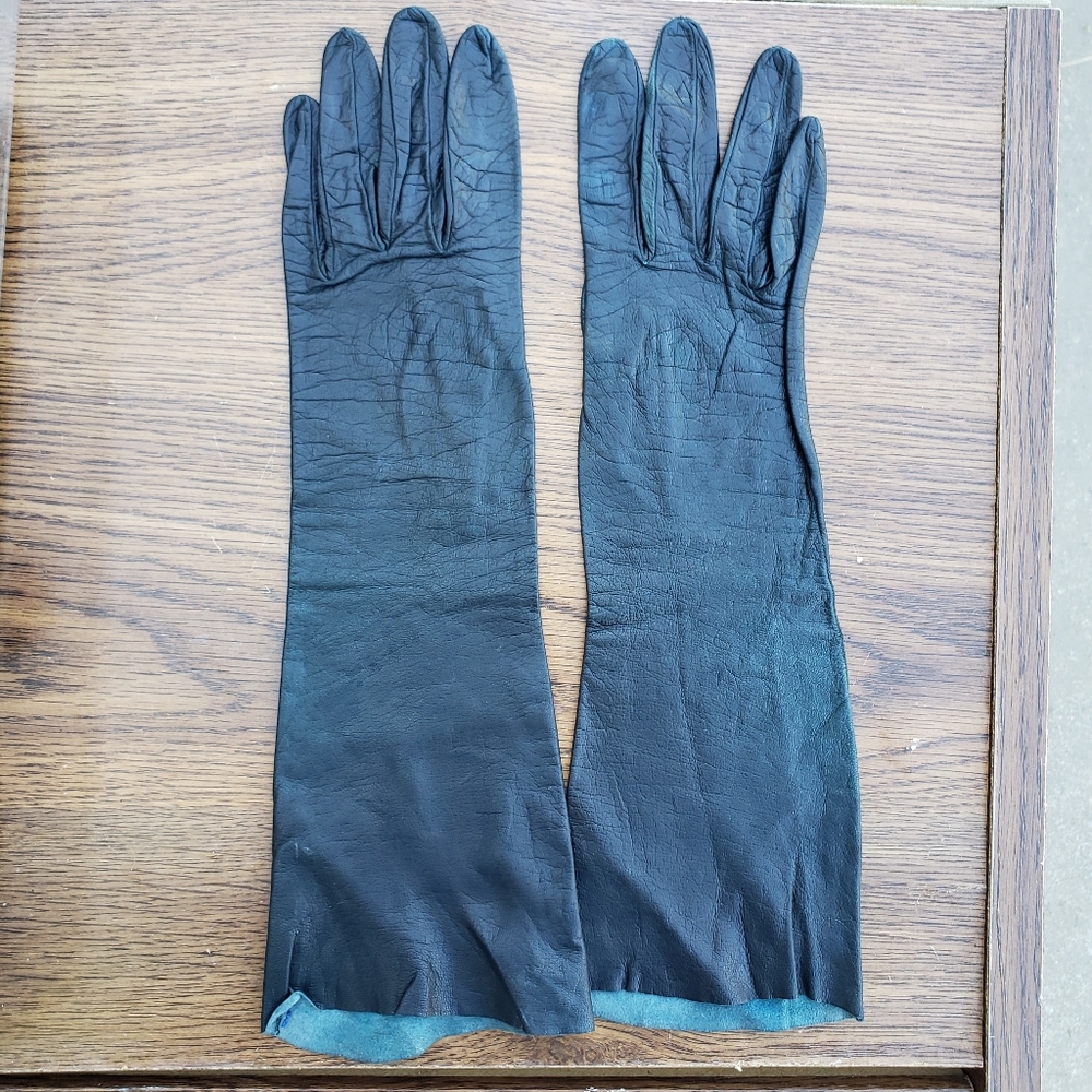 Vintage Chevreau Long Kid Gloves Dark Blue/Black